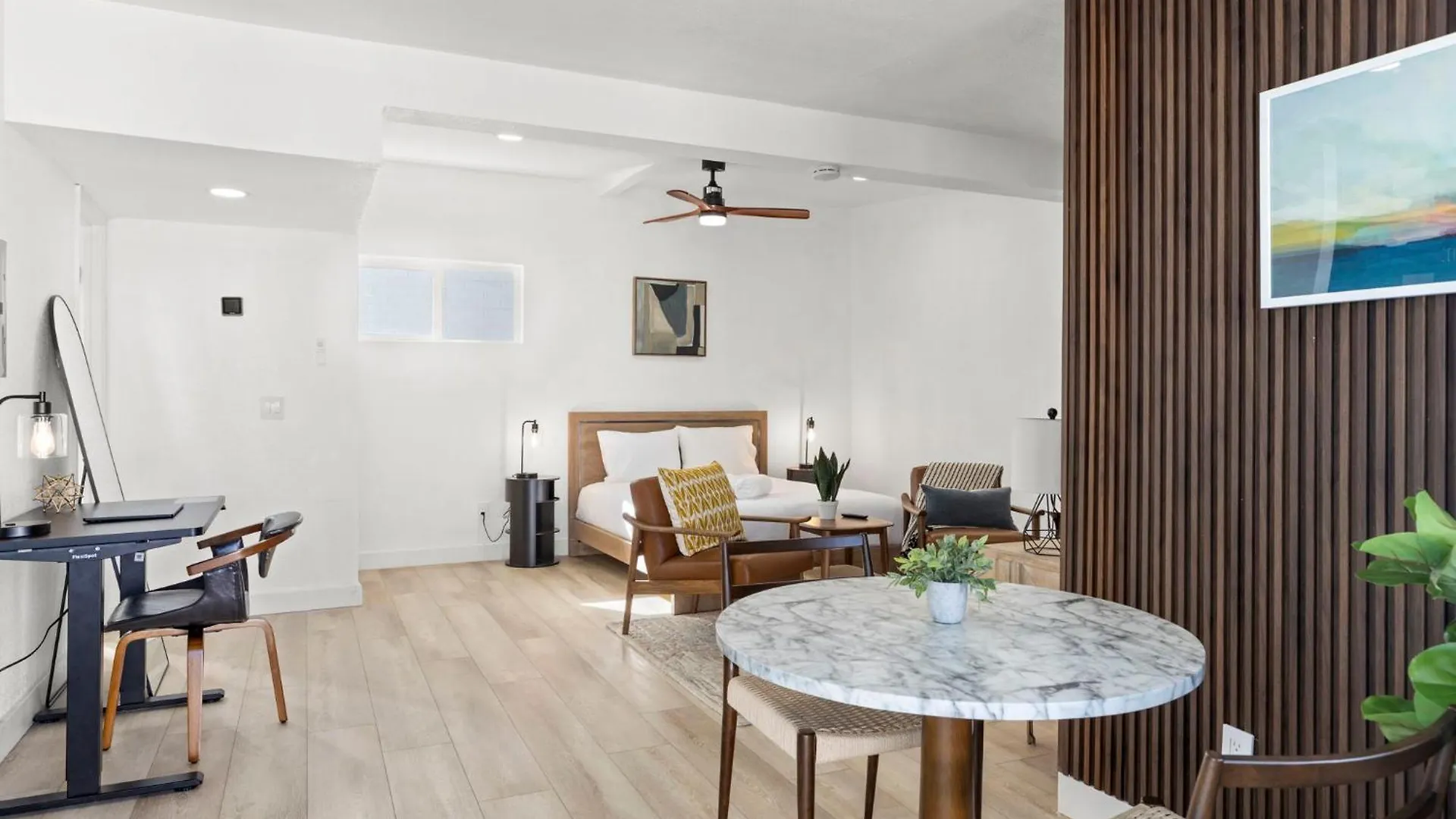 Brand New Home W Parking Blocks From Oldtown- 3C Scottsdale 0*,