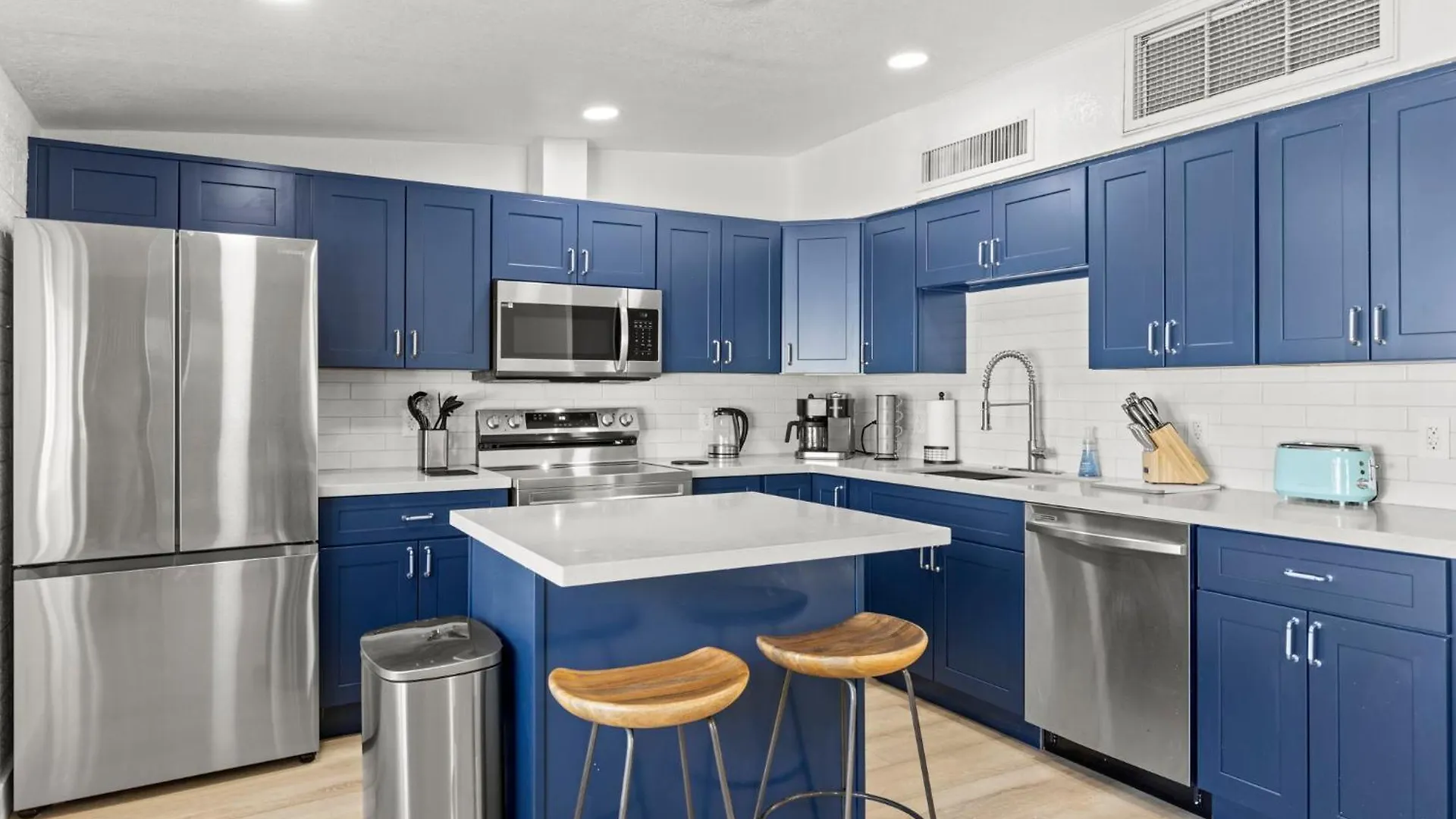 Nyaraló Brand New Home W Parking Blocks From Oldtown- 3C Scottsdale